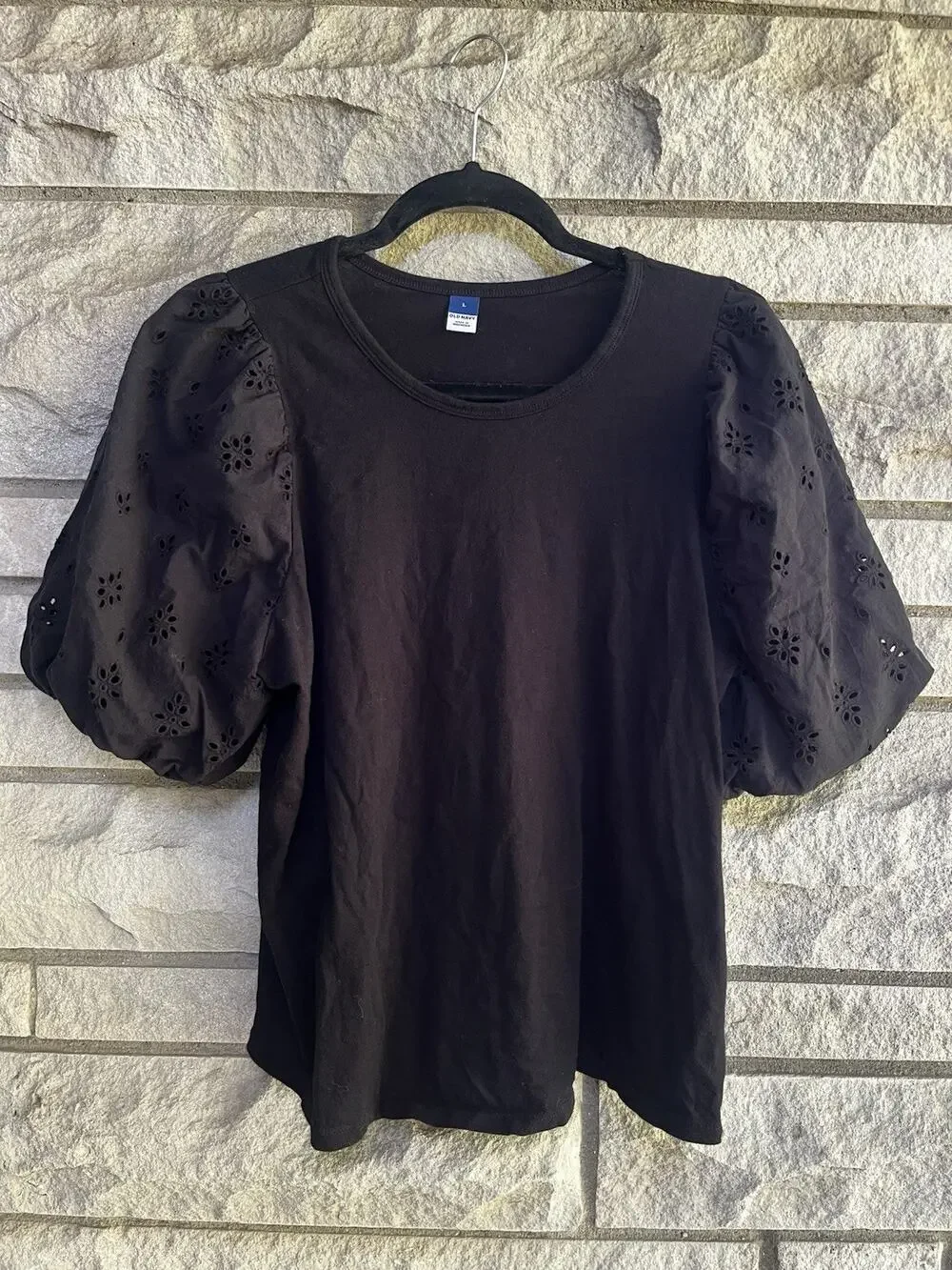 Old Navy Women’s L Black Scoop Neck Puff Sleeve Eyelet Knit Cotton Tee